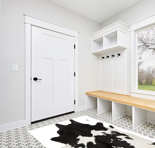 Just Cowhide Black and White Cowhide Rug Large Natural Cow Skin Cow Hide Leather Area Rug Hair On, Premium Black White Cow Hide Rugs (Black and White, 5 X 7) in White Modern Entryway