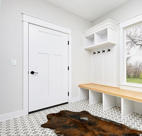 Appaloosa Cowhides Natural Cowhide Rug - Tricolor Cowhide Area Rug for Bedroom & Living Room - Luxury Cowhides Modern Accent Rug - Genuine Leather with Real Animal Fur, Medium, 5 x 7 Feet in White Modern Entryway