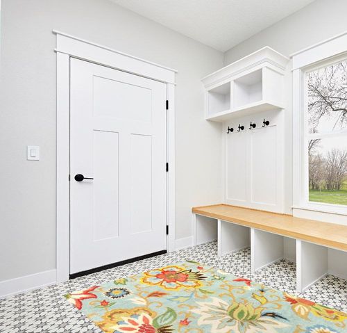 Lahome Machine Washable Floral Living Room Rug - 5x7 Area Rugs for Bedroom Non-Slip Large Low-Plie Kitchen Rug Soft Throw Nursery Kids Room Rug Distressed Indoor Carpet for Dining Room Entryway Office in White Modern Entryway