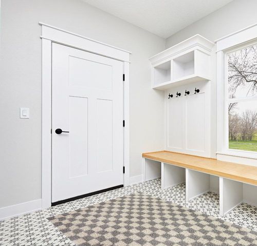 Balta Rugs Oslo Checkered Shag Rug, Gray, 5' 3" x 7' in White Modern Entryway