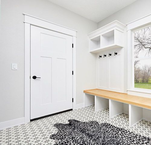 MustMat Faux Animal Rug Black and White Leopard Print Rugs for Living Room Approx 4.5'x6.2' in White Modern Entryway