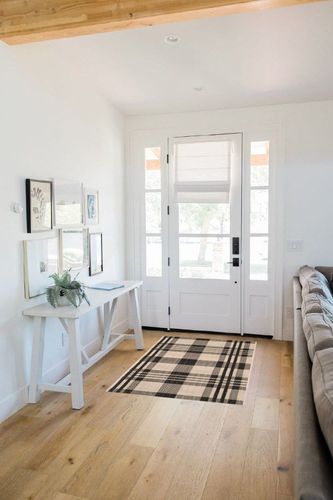 Safavieh Courtyard Collection CY6201 Plaid Indoor/ Outdoor Non-Shedding Stain Resistant Patio Backyard Area Rug, 2'7" x 5', Black / Bone in White Scandinavian Entryway