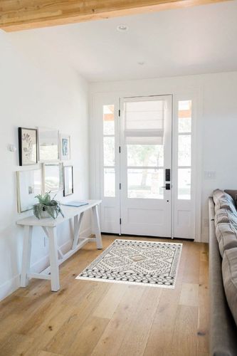 nuLOOM Vasiliki Moroccan Shag Tasseled Accent Rug, 3x5, Off-white in White Scandinavian Entryway