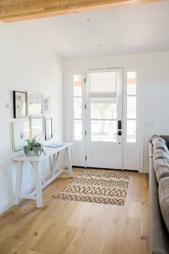 SAFAVIEH Kilim Collection Accent Rug - 3' x 5', Natural & Charcoal, Handmade Flat Weave Jute, Ideal for High Traffic Areas in Entryway, Living Room, Bedroom (KLM752A) in White Scandinavian Entryway