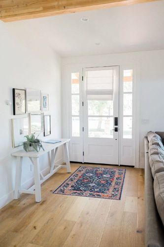 SAFAVIEH Blossom Collection Area Rug - 3' x 5', Blue & Red, Handmade Wool, Floral Design, Ideal for High Traffic Areas in Living Room, Bedroom, Dining (BLM686M-3) in White Scandinavian Entryway