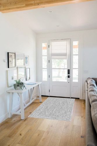 nuLOOM Wynn Braided Indoor/Outdoor Runner Rug, 2' 6" x 6', Salt and Pepper in White Scandinavian Entryway