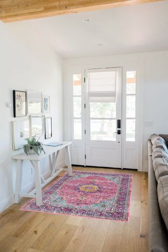 nuLOOM Verona Vintage Persian Area Rug, 4' x 6', Pink in White Scandinavian Entryway
