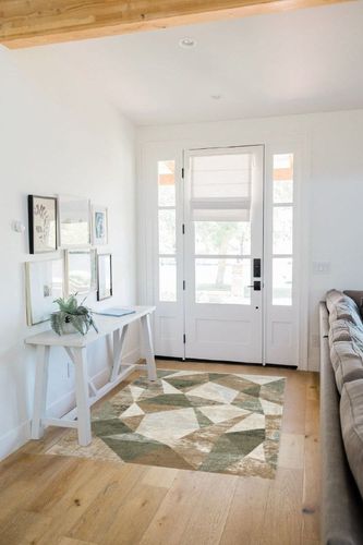 Abani Savoy Collection Area Rug - Green and Cream Geometric Design - 4'x6' - Easy to Clean - Durable for Kids and Pets - Non-Shedding - Medium Pile - Soft Feel - for Living Room, Bedroom, and Office in White Scandinavian Entryway