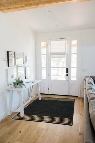 GRUHUM Jute Area Rug 4x6 ft- Natural Fibre Black Rectangular Leather Handwoven Boho Farmhouse Soft Braided Rustic Vintage Eco Friendly Rug -Indoor Livingroom Kitchen Hallways Enterways 4x6 ft in White Scandinavian Entryway