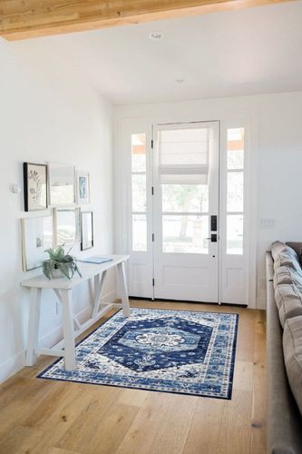 COZYLOOM Vintage Rug 4x6 Medallion Area Rug Faux Wool Soft Rug Indoor Plush Low Pile Floor Cover Boho Floral Distressed Carpet Washable Rug for Living Room Bedroom Foldable Thin Rug Blue in White Scandinavian Entryway