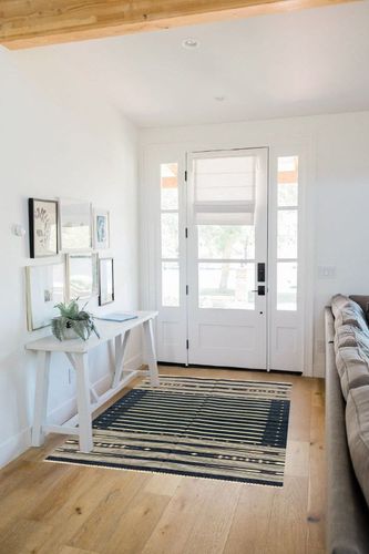 Budhrajrugs Handwoven Cotton Kilim Rug Indian Cotton Flat Woven Bedroom Décor Rug Decoration Area Rugs Blue White Sttriped Rug Flatweave Cotton Kilim Living Room Dhurie Rug 4X6. in White Scandinavian Entryway