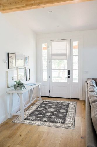 nuLOOM Mollie Machine Washable Traditional Border Area Rug, 4' x 6', Charcoal in White Scandinavian Entryway