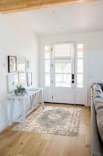 nuLOOM Ren Vintage Floral Machine Washable Area Rug, 4x6, Light Grey in White Scandinavian Entryway