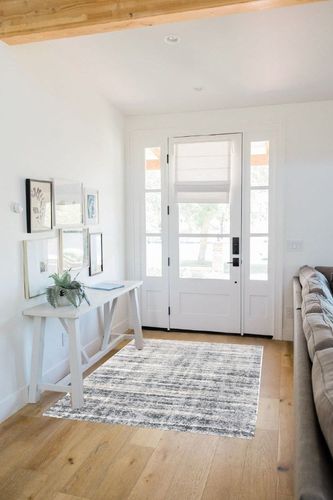 SAFAVIEH Fontana Shag Collection 4' x 6' Grey/Ivory FNT856G Modern Non-Shedding Living Room Bedroom Dining Room Entryway Plush 2-inch Thick Area Rug in White Scandinavian Entryway