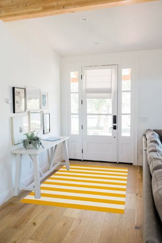 SAFAVIEH Montauk Collection Accent Rug - 4' x 6', Yellow & Ivory, Handmade Flat Weave Boho Farmhouse Cotton Stripe, Ideal for High Traffic Areas in Entryway, Living Room, Bedroom (MTK712A) in White Scandinavian Entryway