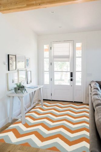 Safavieh 5' x 8' Dhurries Dhu640c Terracotta / Blue Rug in White Scandinavian Entryway
