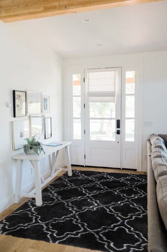 Amangel Soft Fuzzy Rugs for Living Room Bedroom,5x8 Feet Rug,Furry Carpet,Black & White Rug,Fluffy Plush Area Rug,Large Cool Modern Rugs for Apartment Home Office,Room Decor in White Scandinavian Entryway