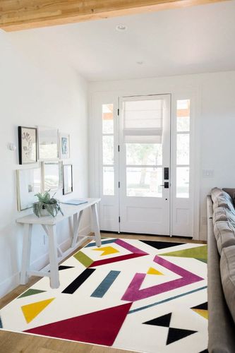 SAFAVIEH Hollywood Collection Area Rug - 5'3" x 7'6", Ivory & Rose, Mid-Century Modern Design, Non-Shedding & Easy Care, Ideal for High Traffic Areas in Living Room, Bedroom (HLW700A) in White Scandinavian Entryway