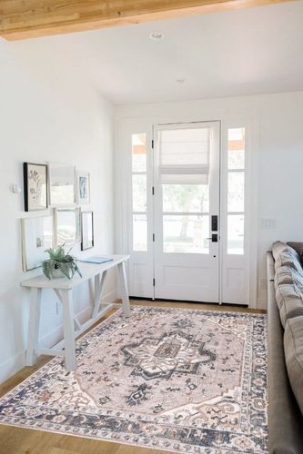 nuLOOM Sasha Machine Washable Medallion Area Rug, 5x8, Pink in White Scandinavian Entryway