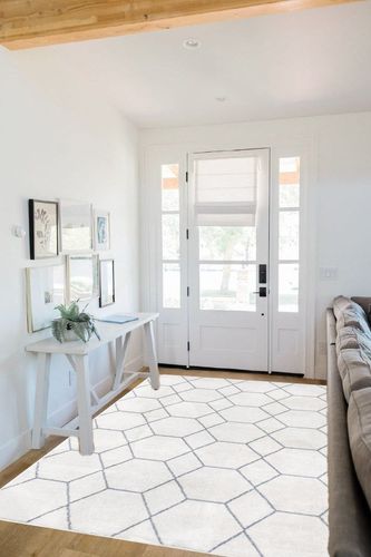 nuLOOM Veronica Geometric Honeycomb Area Rug, 5x8, Blue in White Scandinavian Entryway