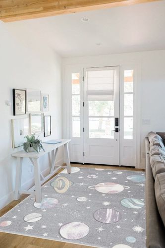 SAFAVIEH Carousel Kids Collection Area Rug - 5'3" x 7'6", Grey & Lavender, Non-Shedding & Easy Care, Ideal for High Traffic Areas for Boys & Girls in Playroom, Nursery, Bedroom (CRK103F) in White Scandinavian Entryway