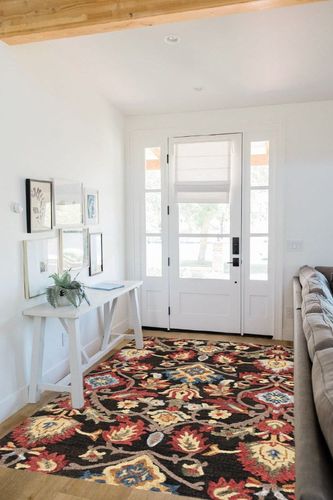 SAFAVIEH Blossom Collection 5' x 8' Charcoal/Multi BLM402H Handmade Floral Premium Wool Living Room Dining Bedroom Area Rug in White Scandinavian Entryway