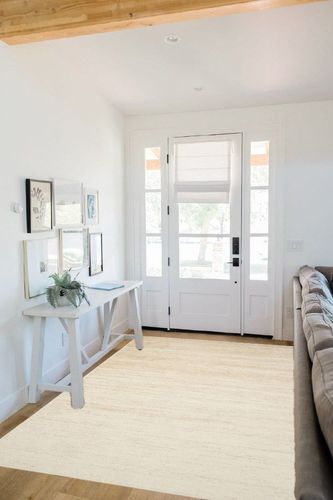 SAFAVIEH Adirondack Collection Area Rug - 5'1" x 7'6", Champagne & Cream, Modern Ombre Design, Non-Shedding & Easy Care, Ideal for High Traffic Areas in Living Room, Bedroom (ADR113W) in White Scandinavian Entryway