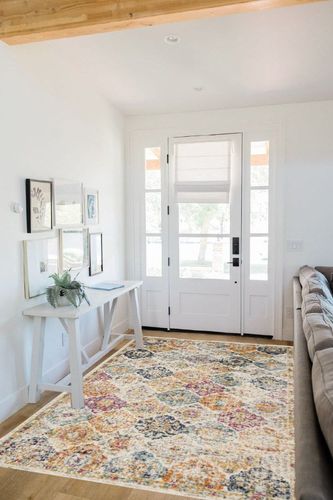 SAFAVIEH Madison Collection Area Rug - 5'3" x 7'6", Cream & Multi, Boho Chic Distressed Design, Non-Shedding & Easy Care, Ideal for High Traffic Areas in Living Room, Bedroom (MAD611B) in White Scandinavian Entryway