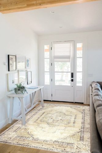 nuLOOM Glenda Machine Washable Faded Medallion Area Rug, 5x8, Light Grey in White Scandinavian Entryway