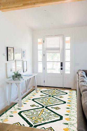SAFAVIEH Aspen Collection Area Rug - 5' x 8', Ivory & Yellow, Handmade Moroccan Boho Tribal Wool, Ideal for High Traffic Areas in Living Room, Bedroom (APN703C) in White Scandinavian Entryway