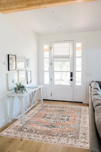 Ultra-Thin Antique Collection Area Ru in White Scandinavian Entryway