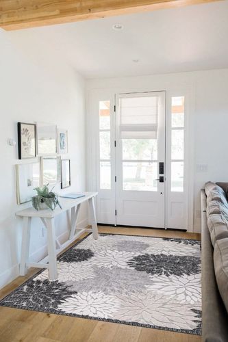 CAMILSON Indoor/Outdoor Rug, Gray 5’3”x7’ Floral Exotic Tropical Area Rugs for Indoor and Outdoor patios, Easy-Cleaning Non-Shedding Living Room, Garden and Kitchen Washable Outside Carpet (5x7) in White Scandinavian Entryway