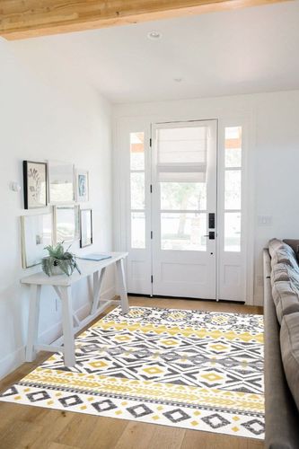 Rugshop Leiria Bohemian Geometric Area Rug 5' x 7' Yellow in White Scandinavian Entryway