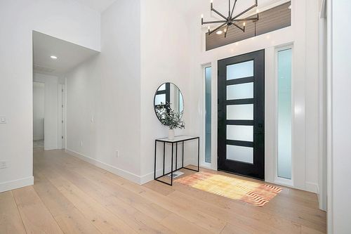 Ivy Bronx Niki Dip Dyed Ivory/Terracotta Area Rug; 3' x 5' in Modern White Entryway
