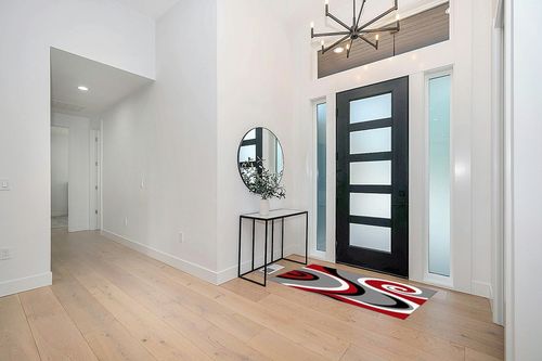 Fluffy Area Rugs for Living Room,36x60in Non-Slip Accent Rug Ultra Soft Carpet Abstract Red White Black Swirl Washable Indoor Floor Mats for Bedroom Nursery Decor Modern Geometric Stripe on Gray in Modern White Entryway