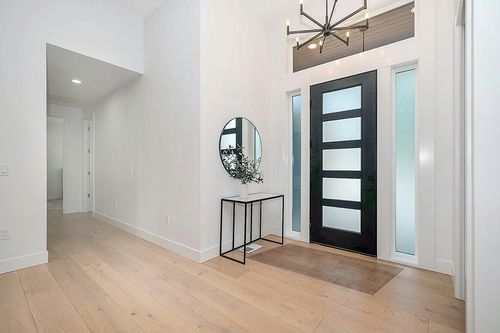 Rugshop Contemporary Distressed Stripe Stain Resistant Flat Weave Eco Friendly Premium Recycled Machine Washable Area Rug 3'3"x5' Beige in Modern White Entryway