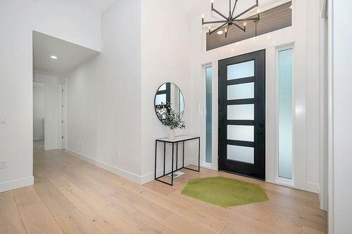 4.6 ft, Green fluffy rug in Modern White Entryway