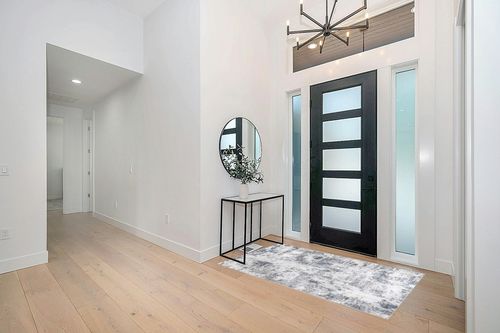 nuLOOM Dali Abstract Machine Washable Area Rug, 4x6, Grey in Modern White Entryway