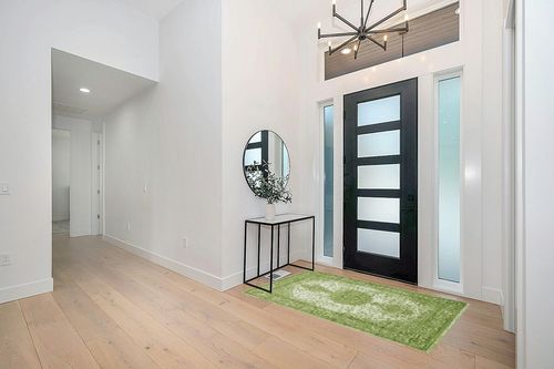 Unique Loom Bromley Collection Area Rug - Midnight (4' 1" x 6' 1" Rectangle, Green/ Ivory) in Modern White Entryway