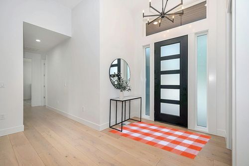 Fall Outdoor Orange and White Plaid Rug - 4' x 6' Cotton Hand-Woven Checked Rug Layered Doormats for Front Door Porch Farmhouse Entryway Patio in Modern White Entryway