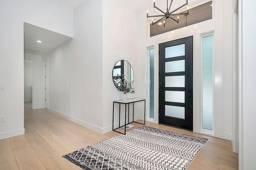 ‎Black ‎Moroccan ‎Stain Resistant, Pet friendly ‎Living Room ‎Area Rug in Modern White Entryway