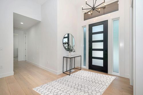 ‎Cream/Gray ‎Bohemian ‎Non shedding, Stain Resistant, Pet friendly ‎Area Rug in Modern White Entryway
