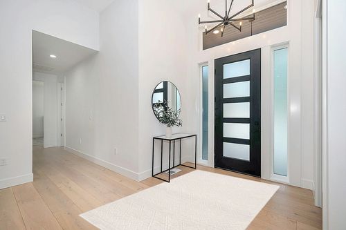 Marisa Wool/Cotton Handmade Ivory Area Rug Foundstone Rug Size: Rectangle 5' x 8' in Modern White Entryway