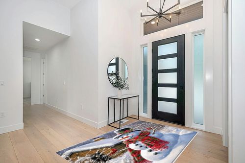 Christmas Area Rug 5 x 8, Washable Bedroom Rug Non-Slip Kitchen Rugs Non Shedding Floor Cover Mat Runner Rug for Living Room Dining Room Outdoor Carpet Cute Snowman Winter Farmhouse Bird in Modern White Entryway