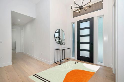 Safavieh Rodeo Drive Collection Area Rug - 5' x 8', Green & Rust, Handmade Mid-Century Modern Abstract Wool, Ideal for High Traffic Areas in Living Room, Bedroom (RD860Y) in Modern White Entryway