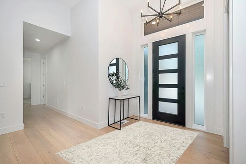 Loloi II Ziva Collection ZV-01 Neutral 5'-0" x 7'-6" Area Rug in Modern White Entryway