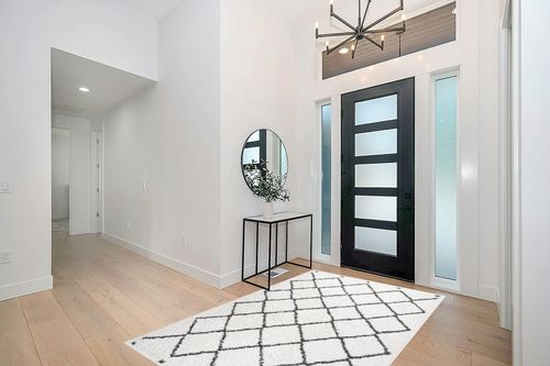 JONATHAN Y MOH410A-5 Cami Moroccan Style Diamond Shag Indoor Area-Rug Bohemian Contemporary Geometric Easy-Cleaning Bedroom Kitchen Living Room Non Shedding, 5 X 8, White/Black in Modern White Entryway