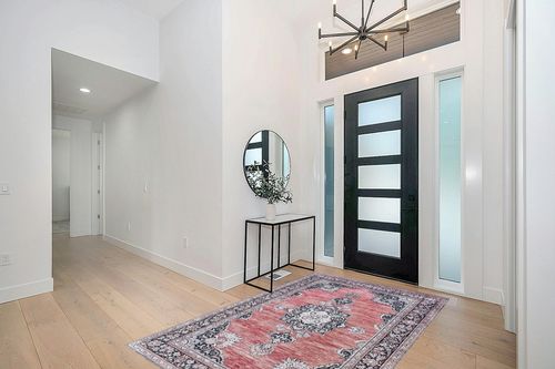 JONATHAN Y WSH201B-5 Bausch Bohemian Distressed Chenille Machine-Washable Indoor Area Rug, Classic, Mid-Century, Rustic for Bedroom,Kitchen,Living Room,Non Shedding,Easy-Washing, Pink, 5 X 8 in Modern White Entryway