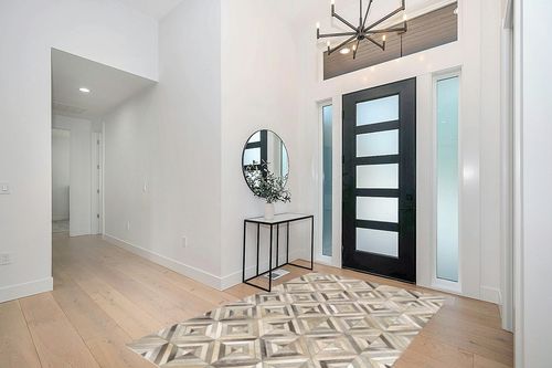 Couristan Chalet Blocks Ivory Area Rug, 5'4" x 8' in Modern White Entryway