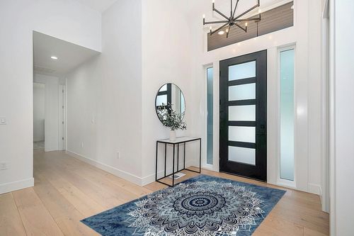 Mandala Area Rugs, 5x8ft, Vintage Bohemian Mandala Ethnic Style Area Carpet Modern Blue and White Print Pattern Floor Mats for Indoor Outdoor Living Room Bedroom Yoga Room Balcony Aesthetic Decoration in Modern White Entryway